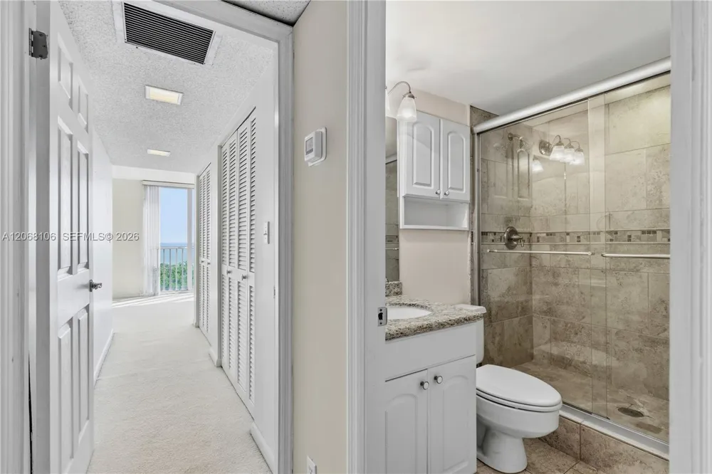 5 Bluebill #702 + 802 Naples, FL 34108