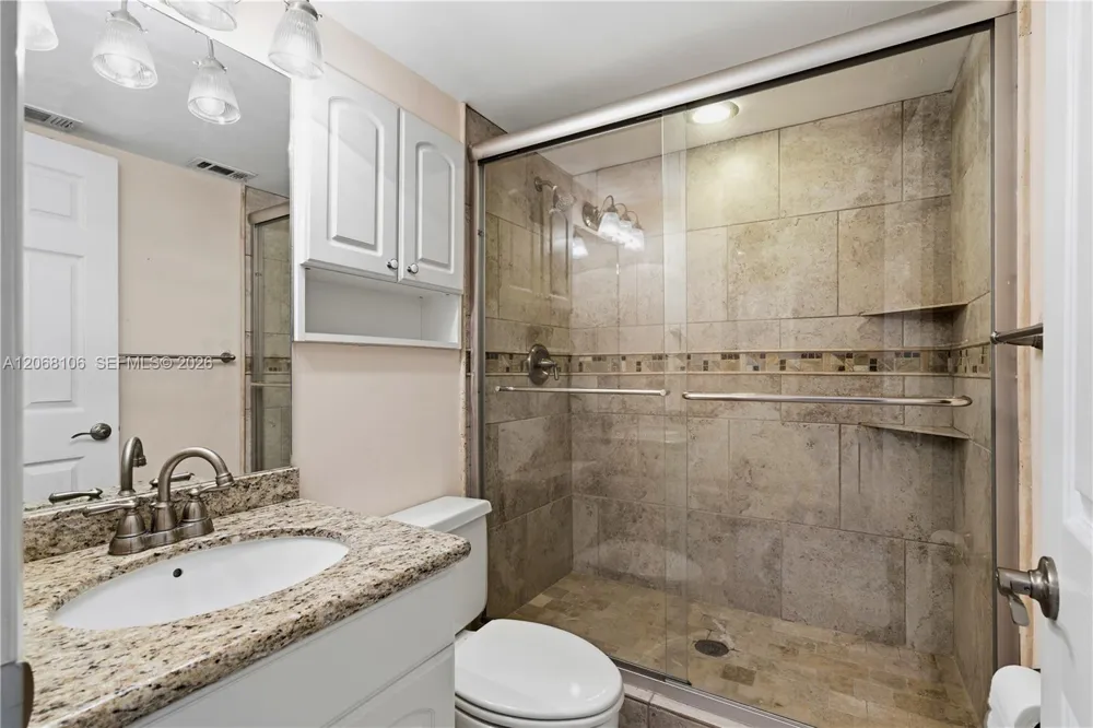 5 Bluebill #702 + 802 Naples, FL 34108