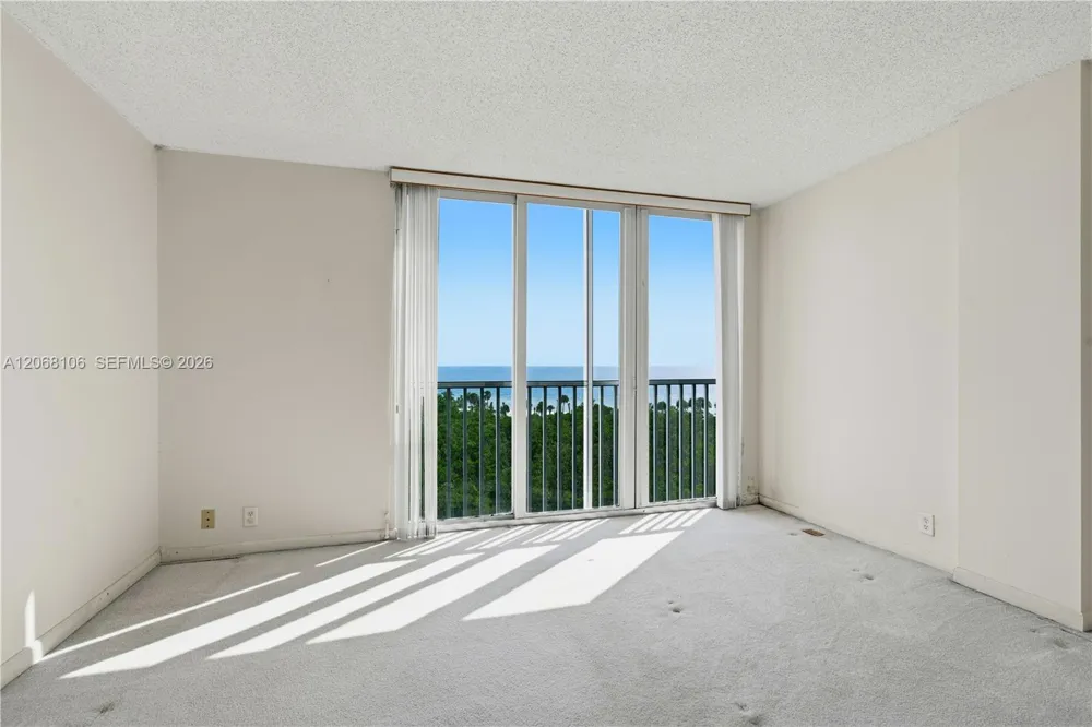 5 Bluebill #702 + 802 Naples, FL 34108