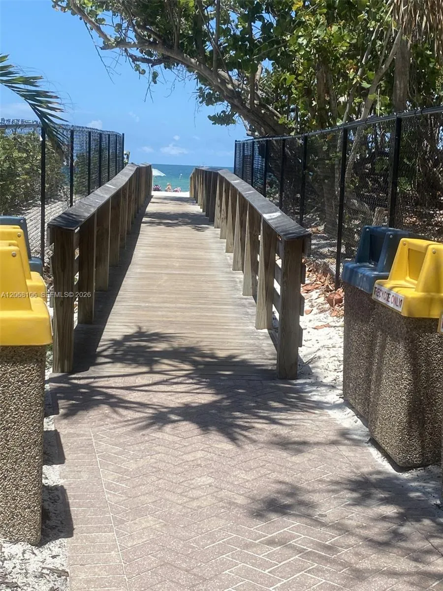 5 Bluebill #702 + 802 Naples, FL 34108