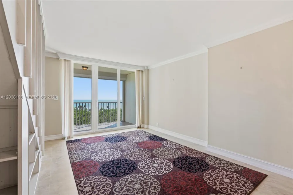 5 Bluebill #702 + 802 Naples, FL 34108