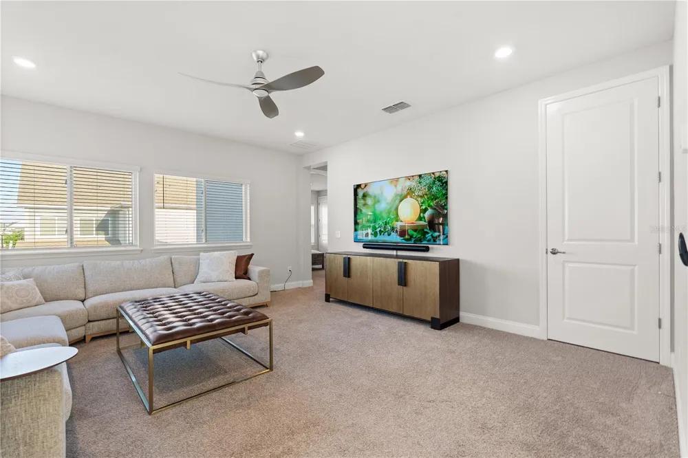 543 WISHBONE LANE Lake Mary, FL 32746
