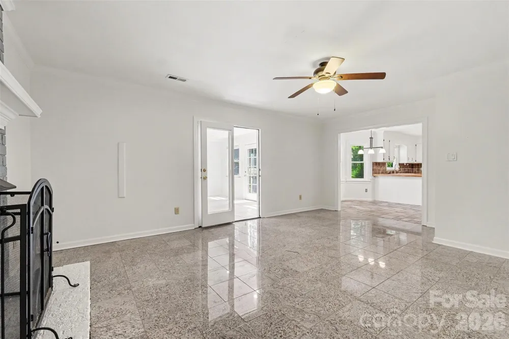 915 Brightmoor Drive Matthews, NC 28105