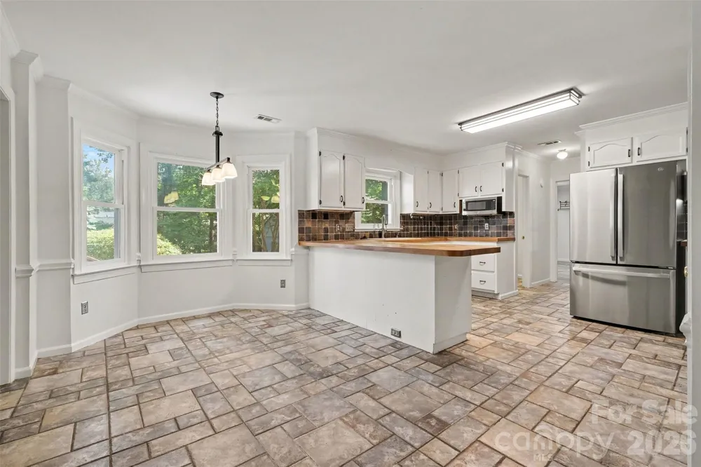 915 Brightmoor Drive Matthews, NC 28105