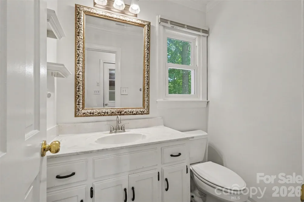 915 Brightmoor Drive Matthews, NC 28105