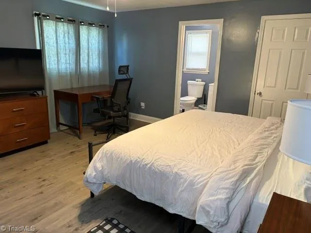 306 Oakview Road High Point, NC 27265