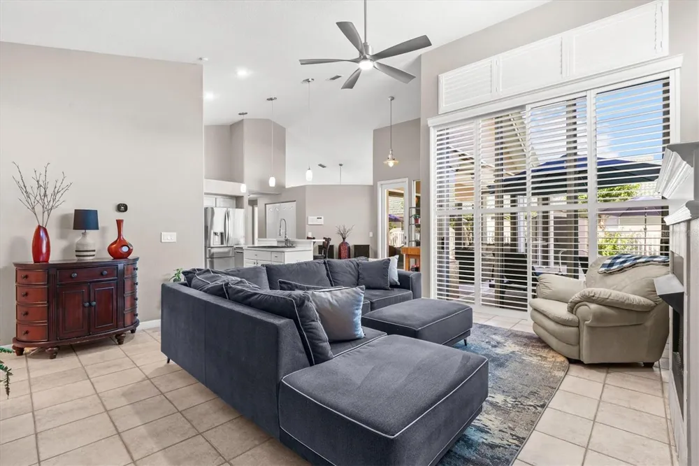 1114 MARINA DRIVE Tarpon Springs, FL 34689