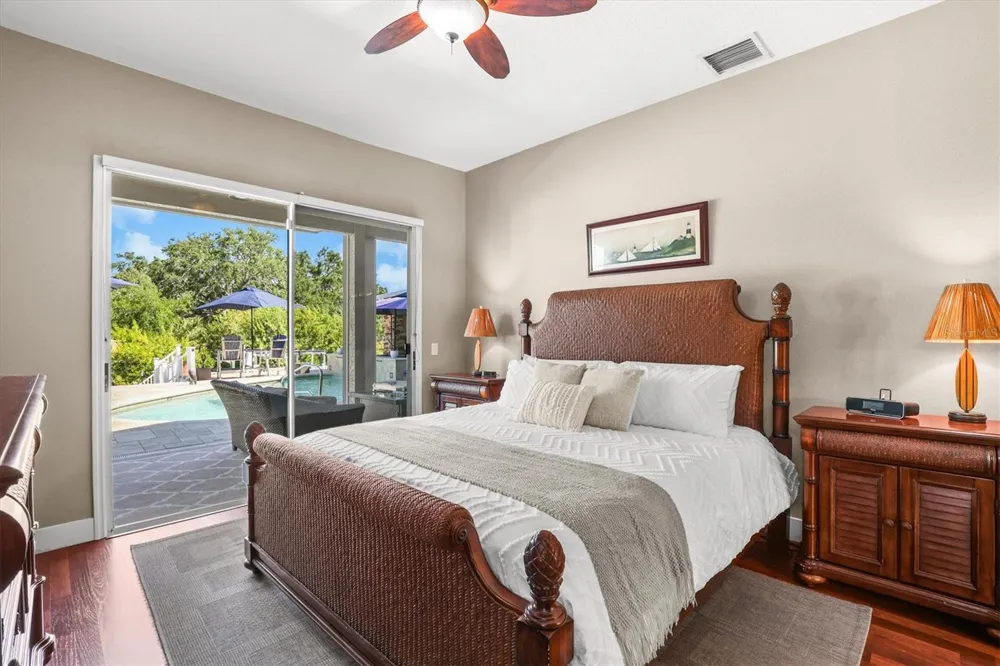 1114 MARINA DRIVE Tarpon Springs, FL 34689