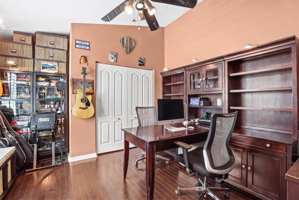 1114 MARINA DRIVE Tarpon Springs, FL 34689