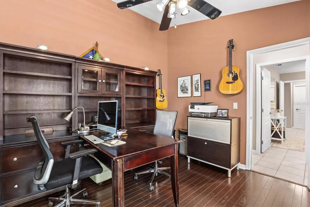 1114 MARINA DRIVE Tarpon Springs, FL 34689