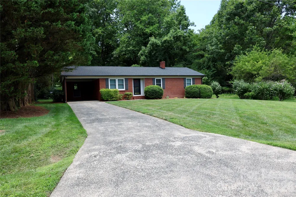 103 Abingdon Circle Huntersville, NC 28078