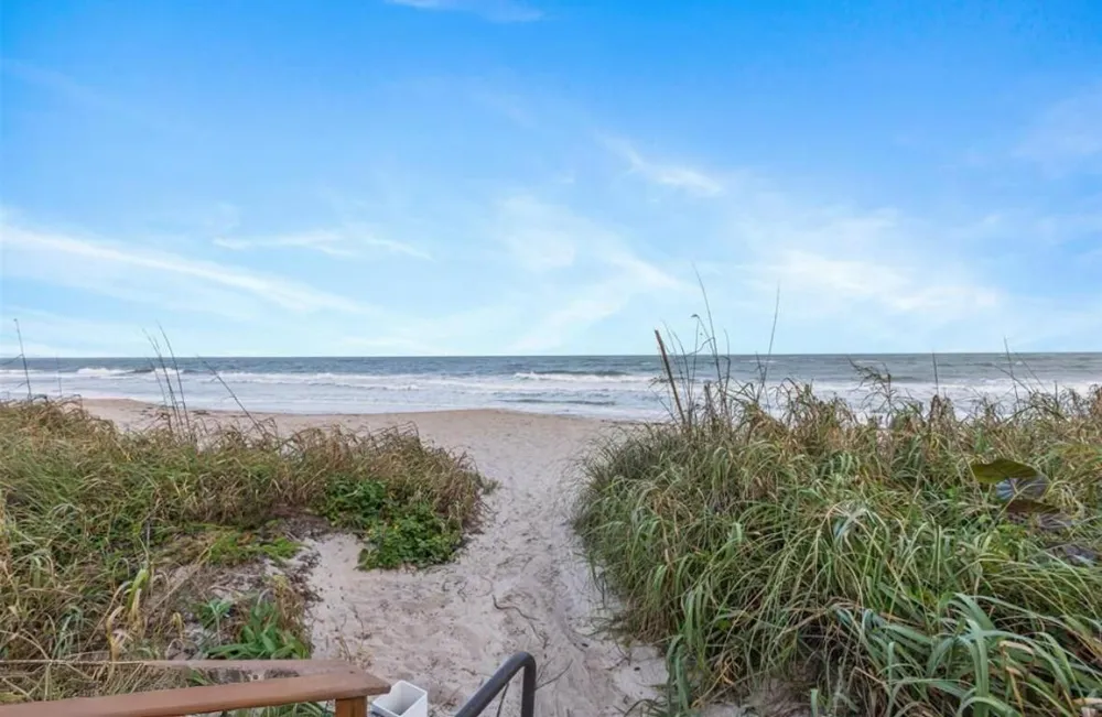4225 HIGHWAY A1A #17 Fort Pierce, FL 34949
