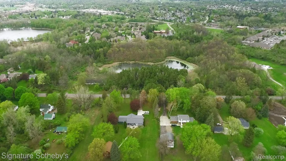 6 McCandlish Road Grand Blanc Charter Township, MI 48439
