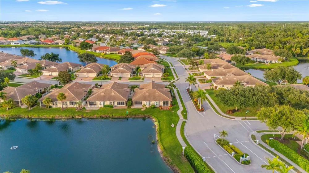 1001 TOPELIS DRIVE Englewood, FL 34223