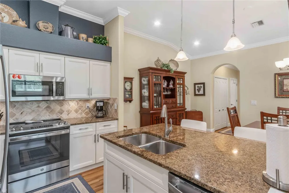 1001 TOPELIS DRIVE Englewood, FL 34223