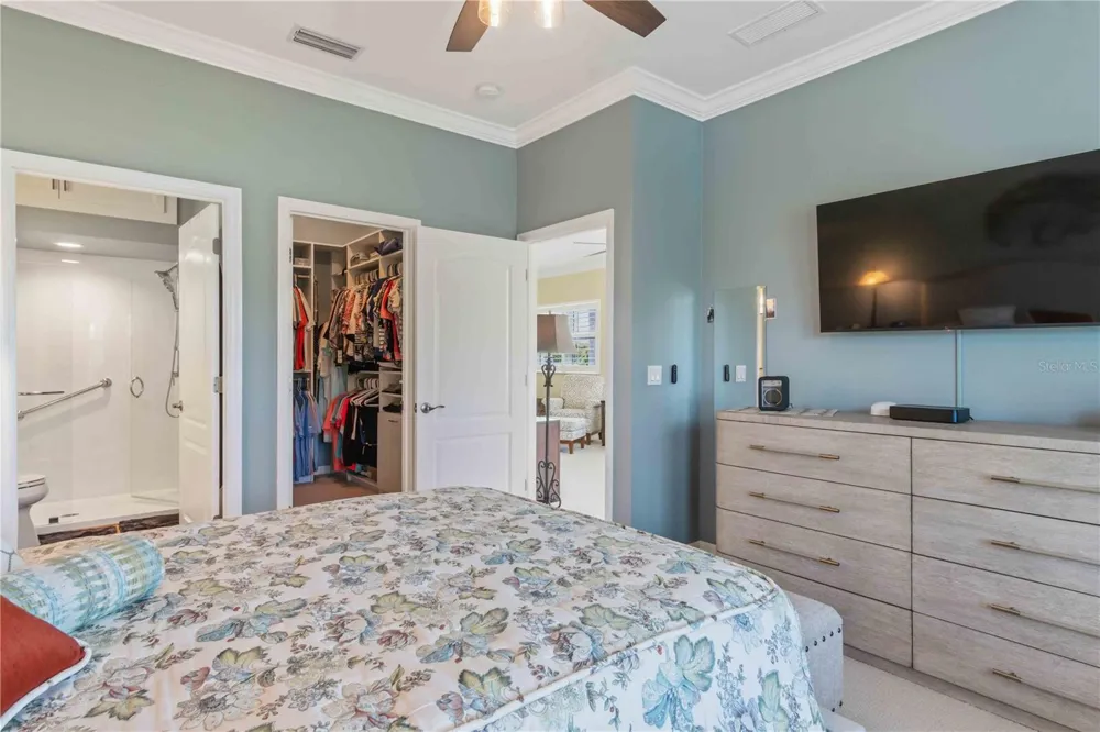 1001 TOPELIS DRIVE Englewood, FL 34223