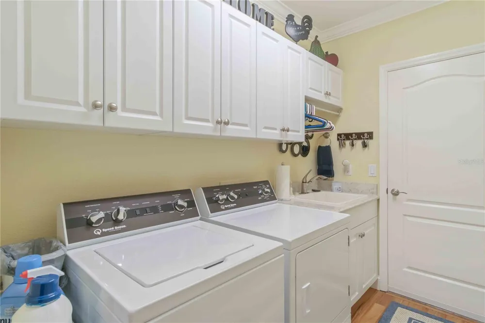 1001 TOPELIS DRIVE Englewood, FL 34223