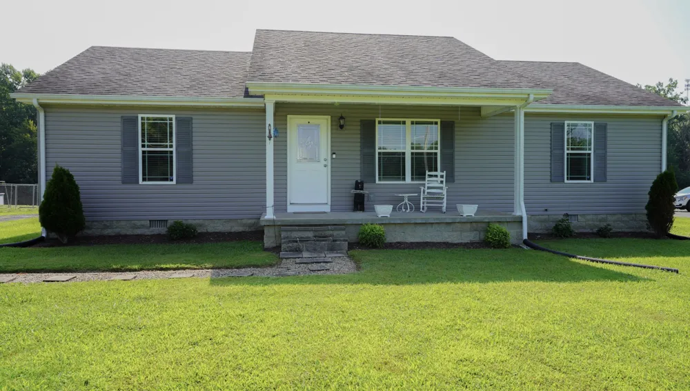 260 Miller Rd Lafayette, TN 37083