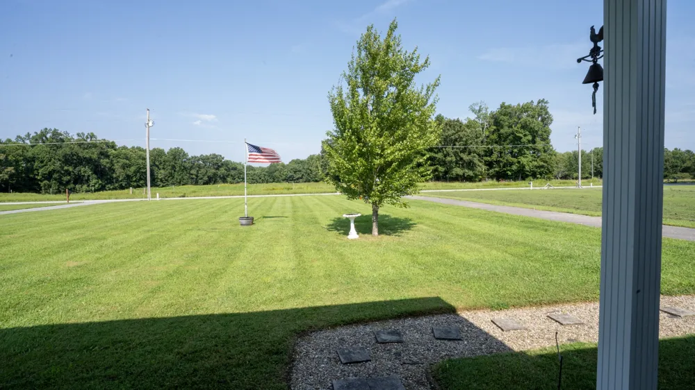 260 Miller Rd Lafayette, TN 37083