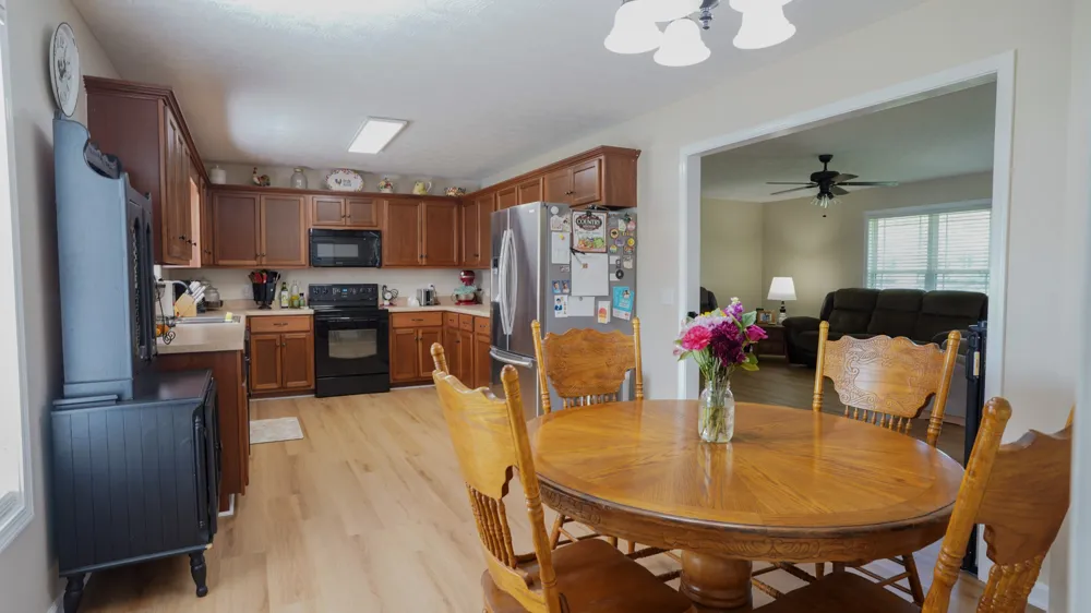 260 Miller Rd Lafayette, TN 37083