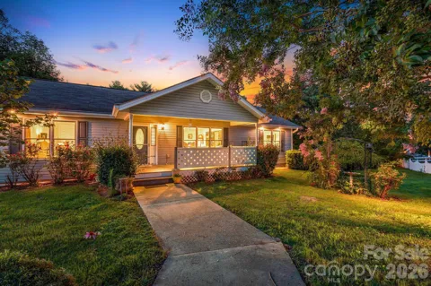 6 Arrowhead Lane