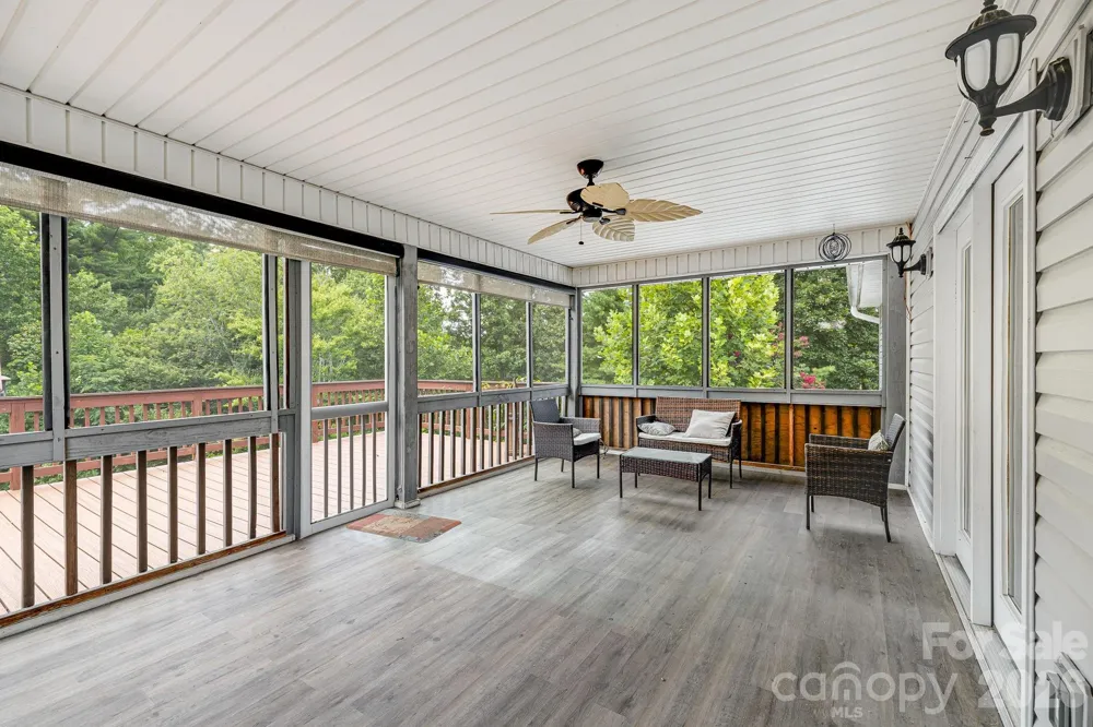6 Arrowhead Lane Weaverville, NC 28787