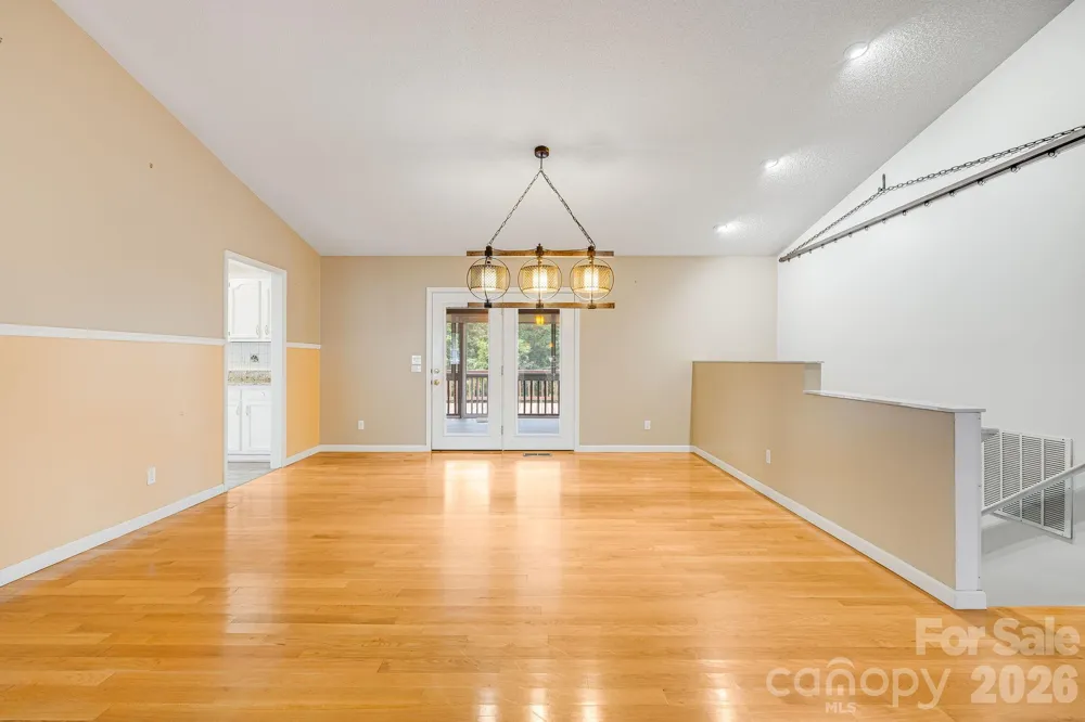 6 Arrowhead Lane Weaverville, NC 28787