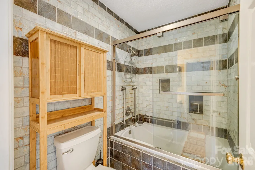 6 Arrowhead Lane Weaverville, NC 28787