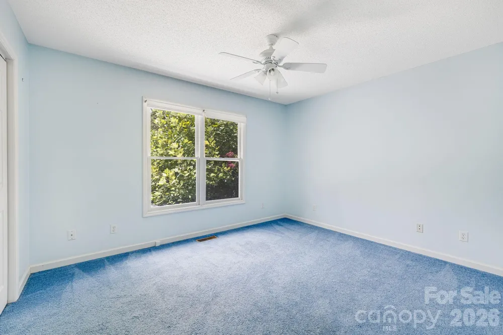 6 Arrowhead Lane Weaverville, NC 28787