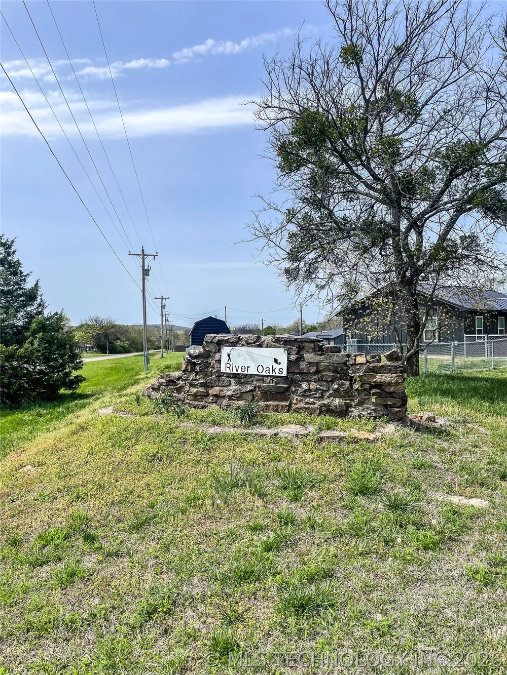 4 Choctaw Drive Eufaula, OK 74432