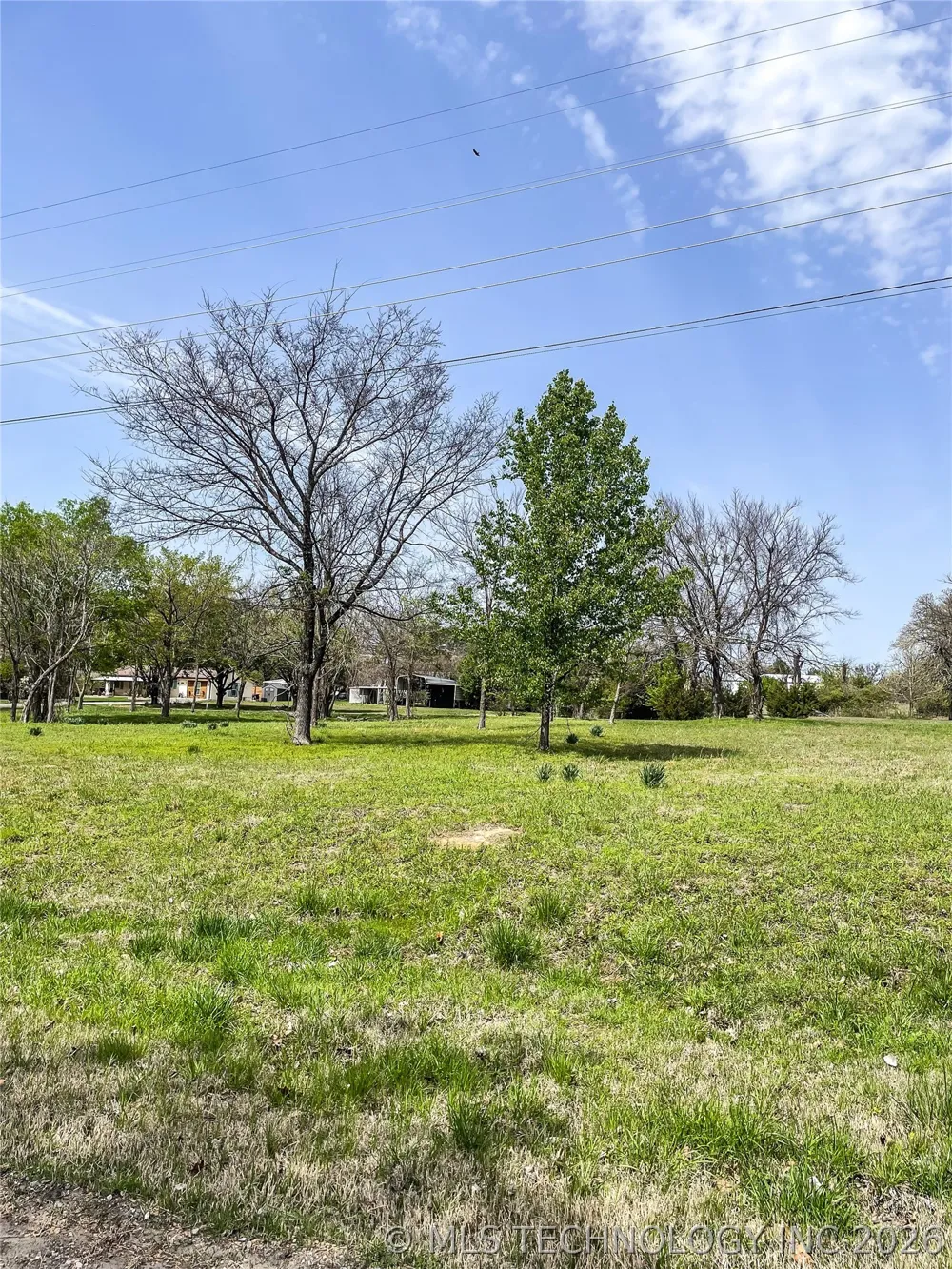 4 Choctaw Drive Eufaula, OK 74432