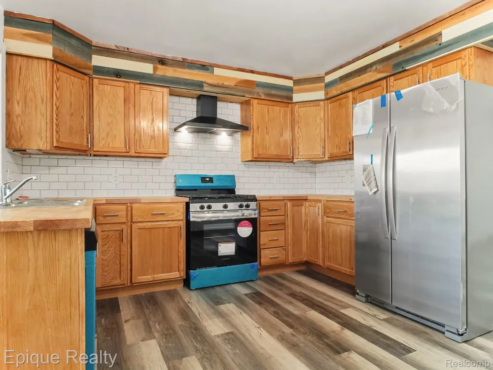 2789 Wellesley Drive Saginaw Charter Township, MI 48603