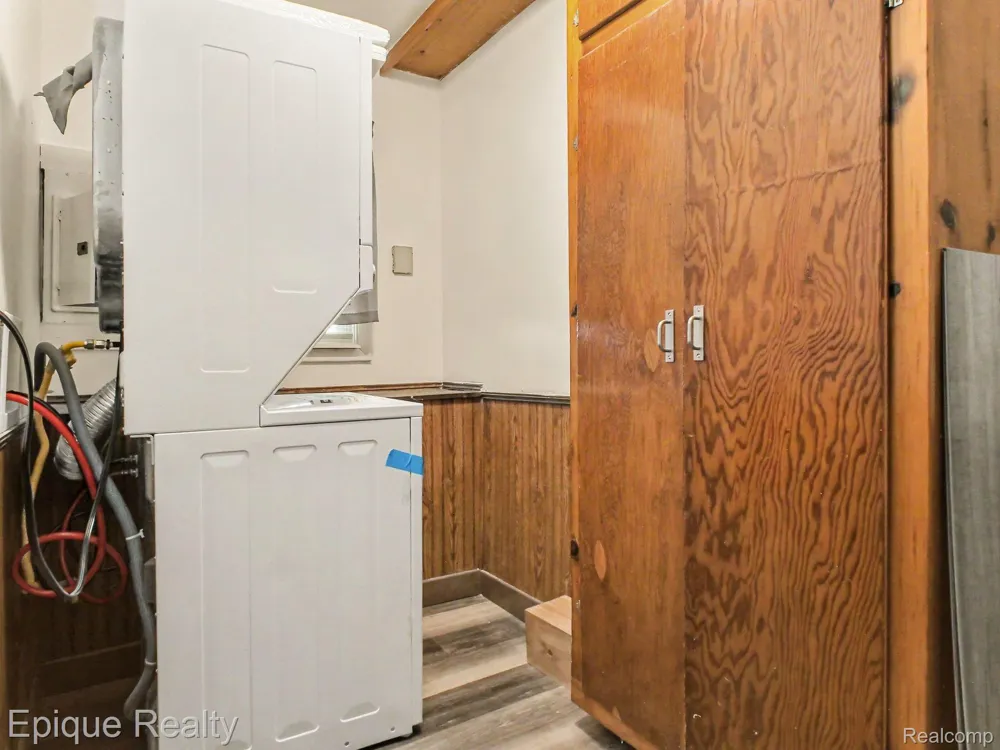 2789 Wellesley Drive Saginaw Charter Township, MI 48603