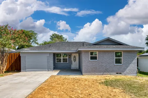 1409 W Bruton Road