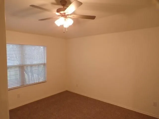 709 S 5th Street #1 Bonham, TX 75418