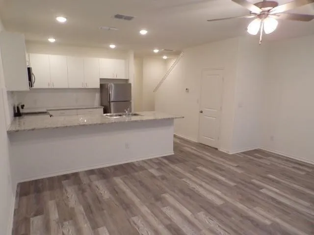 709 S 5th Street #1 Bonham, TX 75418