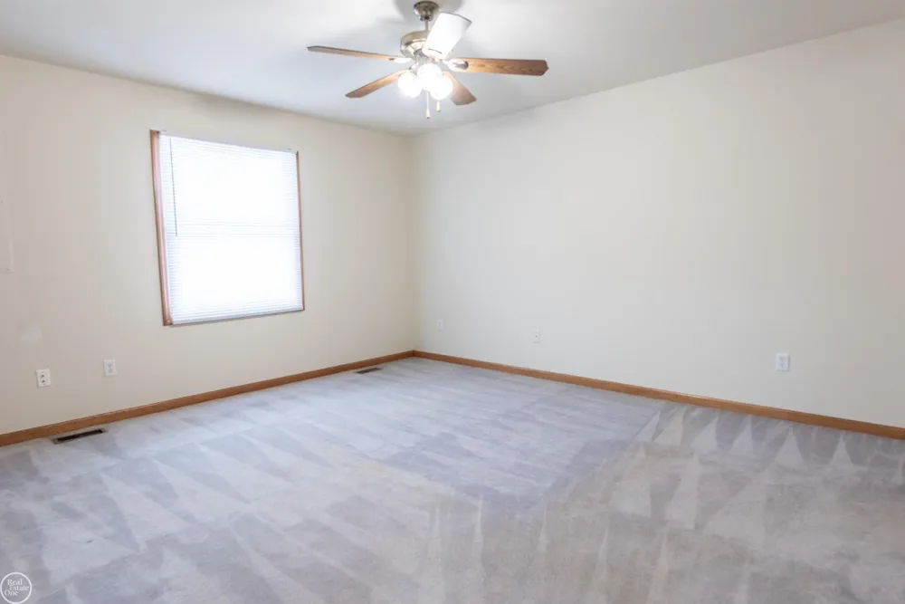 33527 Roselawn Street Chesterfield Township, MI 48047