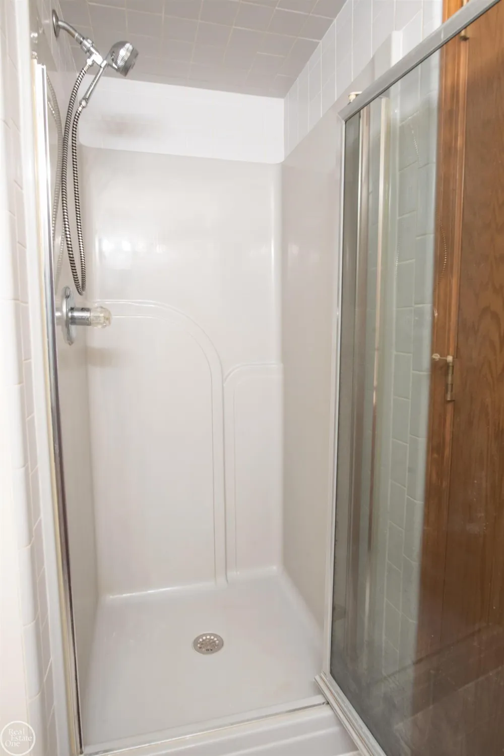 33527 Roselawn Street Chesterfield Township, MI 48047