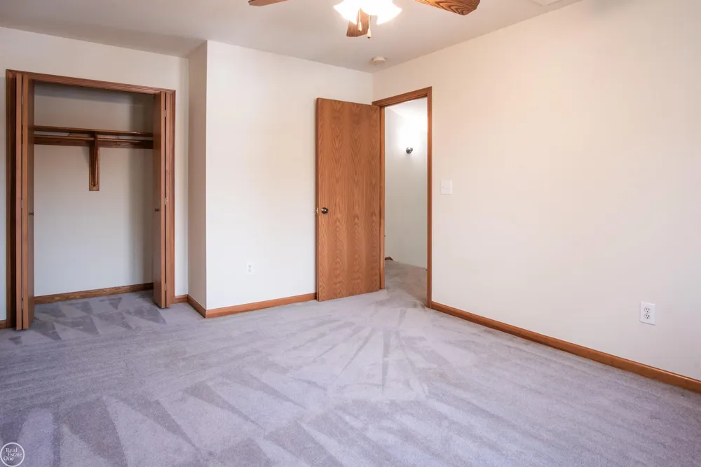 33527 Roselawn Street Chesterfield Township, MI 48047