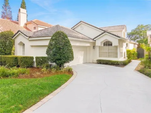 1240 GLENCREST DRIVE