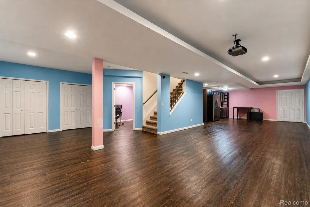 54908 Grenelefe Circle W Lyon Charter Township, MI 48178