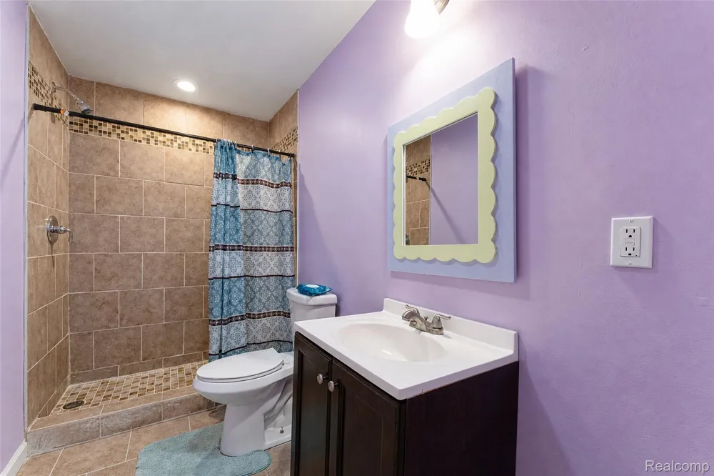 54908 Grenelefe Circle W Lyon Charter Township, MI 48178