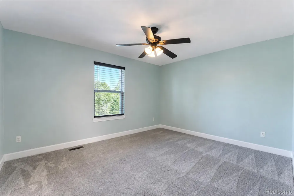 54908 Grenelefe Circle W Lyon Charter Township, MI 48178