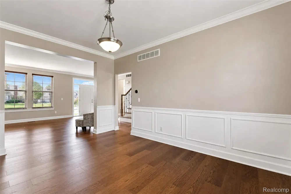 54908 Grenelefe Circle W Lyon Charter Township, MI 48178