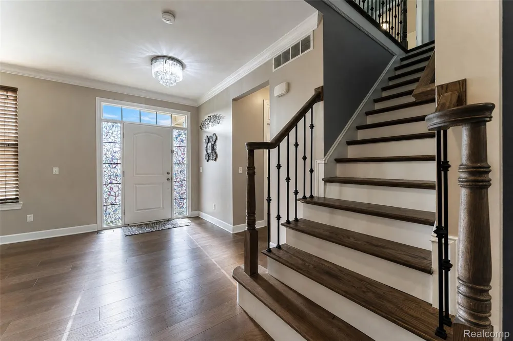 54908 Grenelefe Circle W Lyon Charter Township, MI 48178