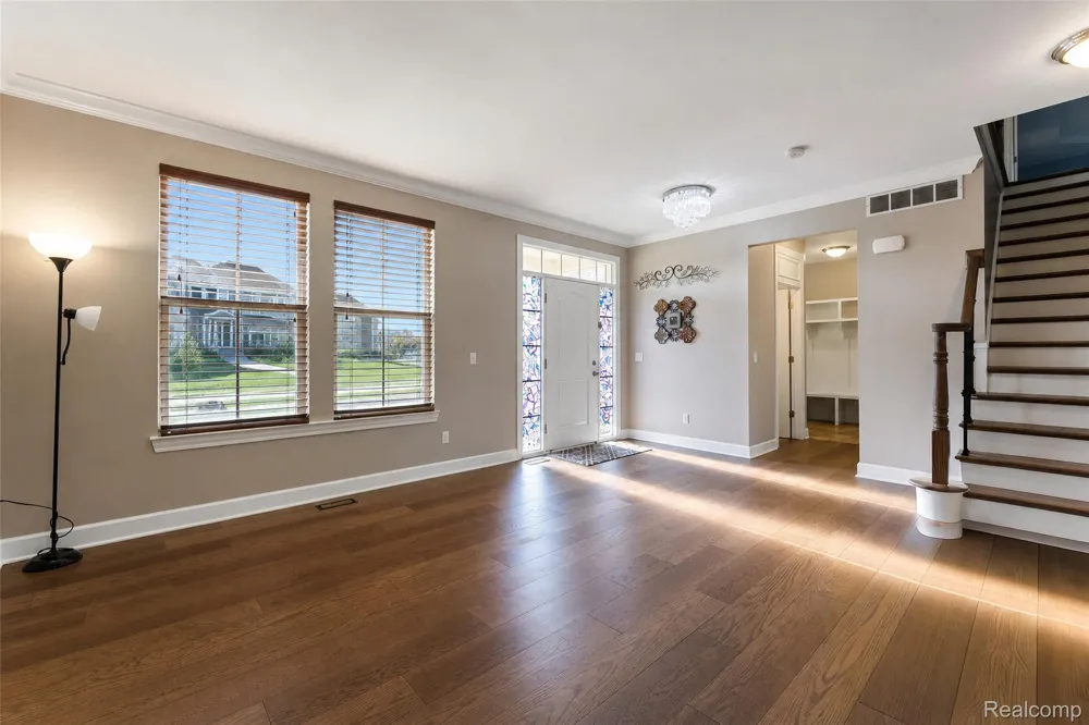 54908 Grenelefe Circle W Lyon Charter Township, MI 48178