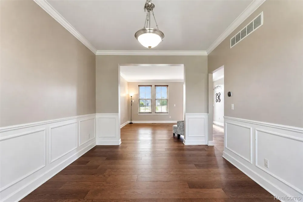 54908 Grenelefe Circle W Lyon Charter Township, MI 48178