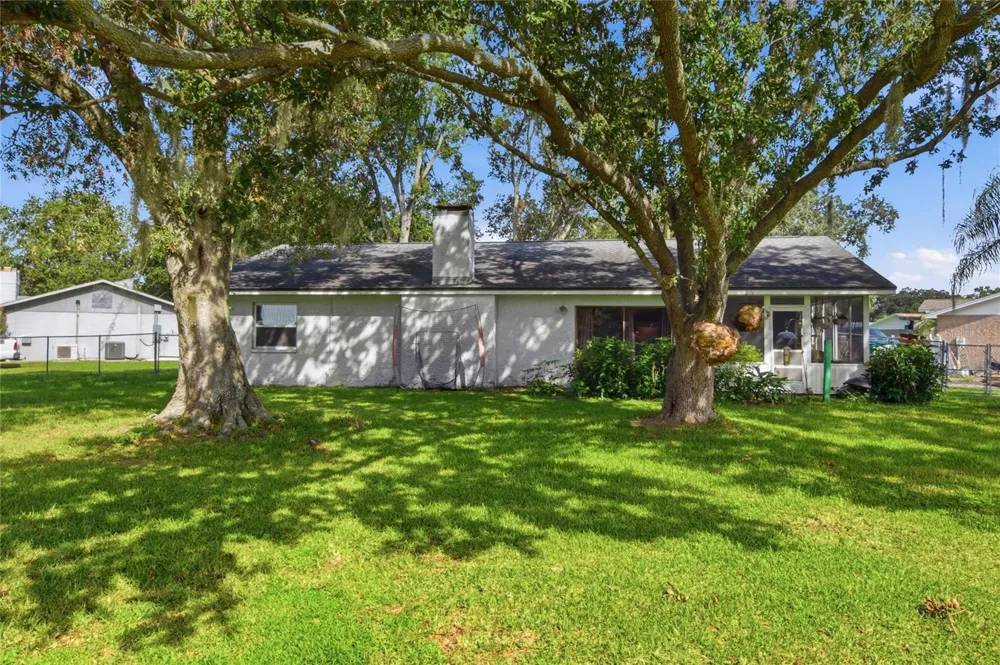 3028 WOOD SONG COURT Mulberry, FL 33860