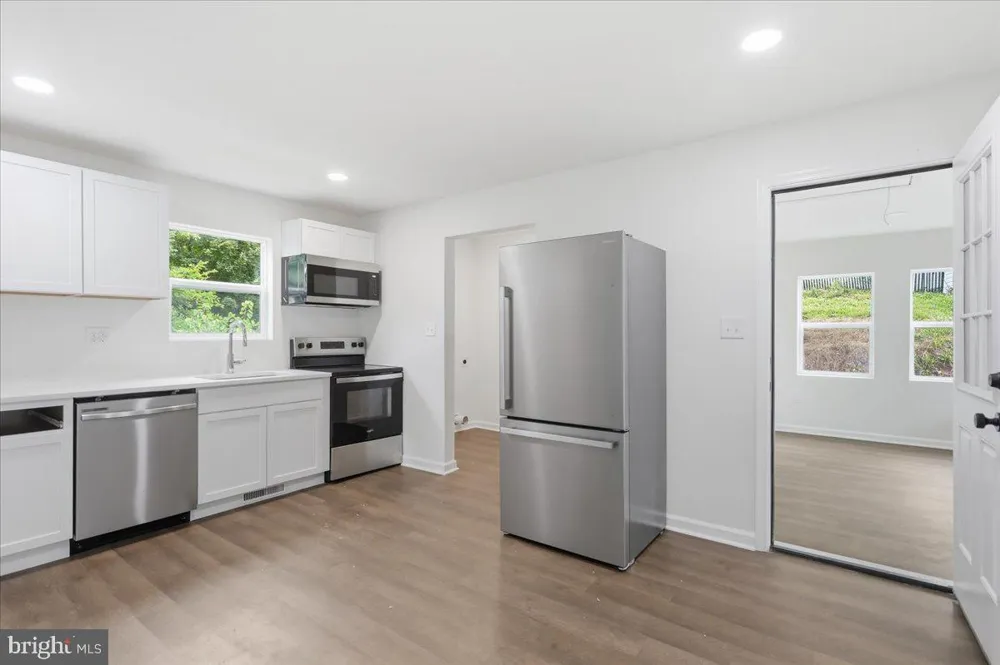 2810 FREDERICK PIKE Winchester, VA 22603