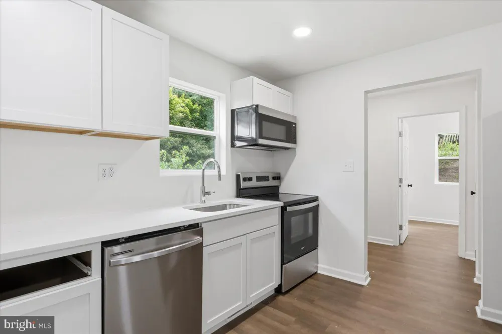2810 FREDERICK PIKE Winchester, VA 22603